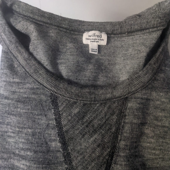 Aritzia Wilfred grey pullover - Picture 2 of 3